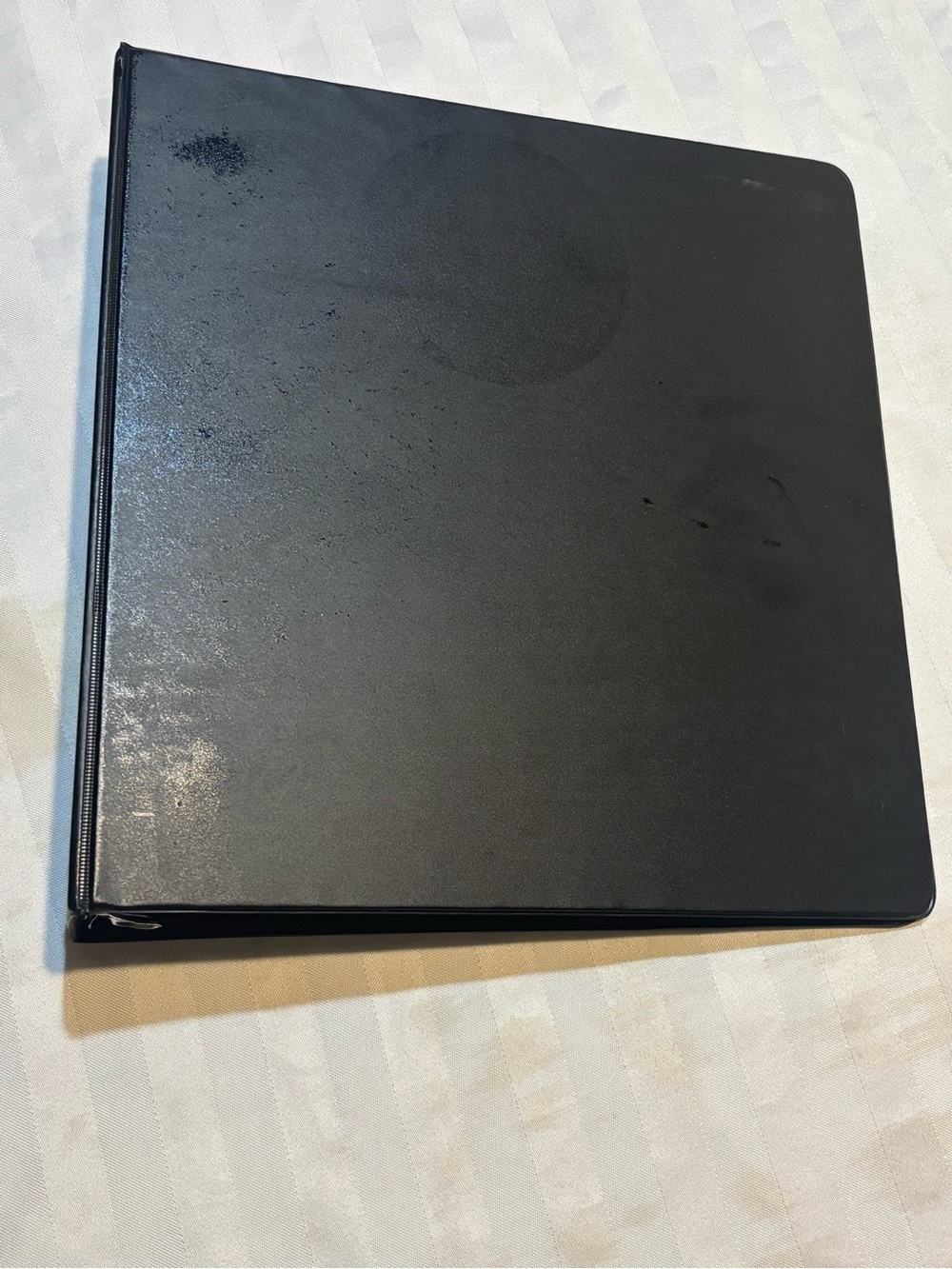 HighMark L2C1182-BL 3-Ring Black Binder (Fair Condition)